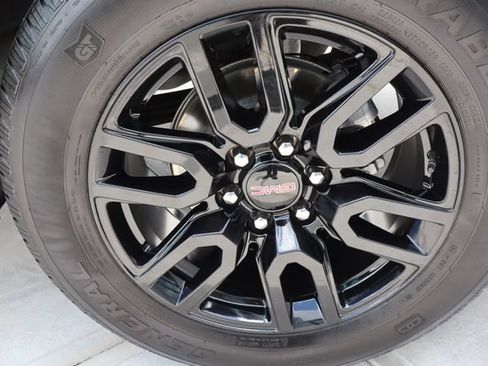Used 2025 GMC Sierra 1500 Pro w/ Graphite Edition AWD/4WD image 40