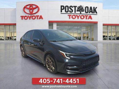 Used 2024 Toyota Corolla Sedan FWD image 9