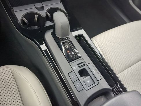 Used 2024 Toyota Prius Limited image 15