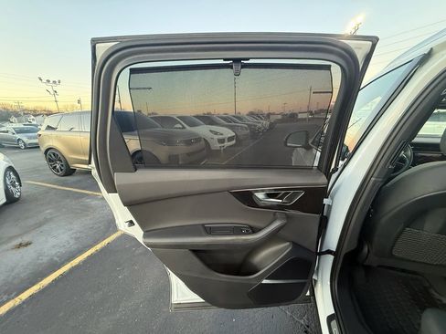 Used 2021 Audi Q7 3.0T Prestige w/ Prestige Package image 18