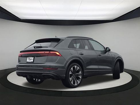 New 2026 Audi Q8 Premium Plus image 7
