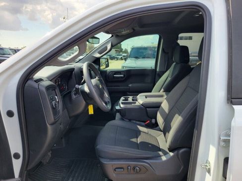 Used 2022 Chevrolet Silverado 1500 Custom w/ Safety Confidence Package image 10