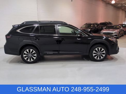 Certified 2024 Subaru Outback Limited AWD/4WD image 2