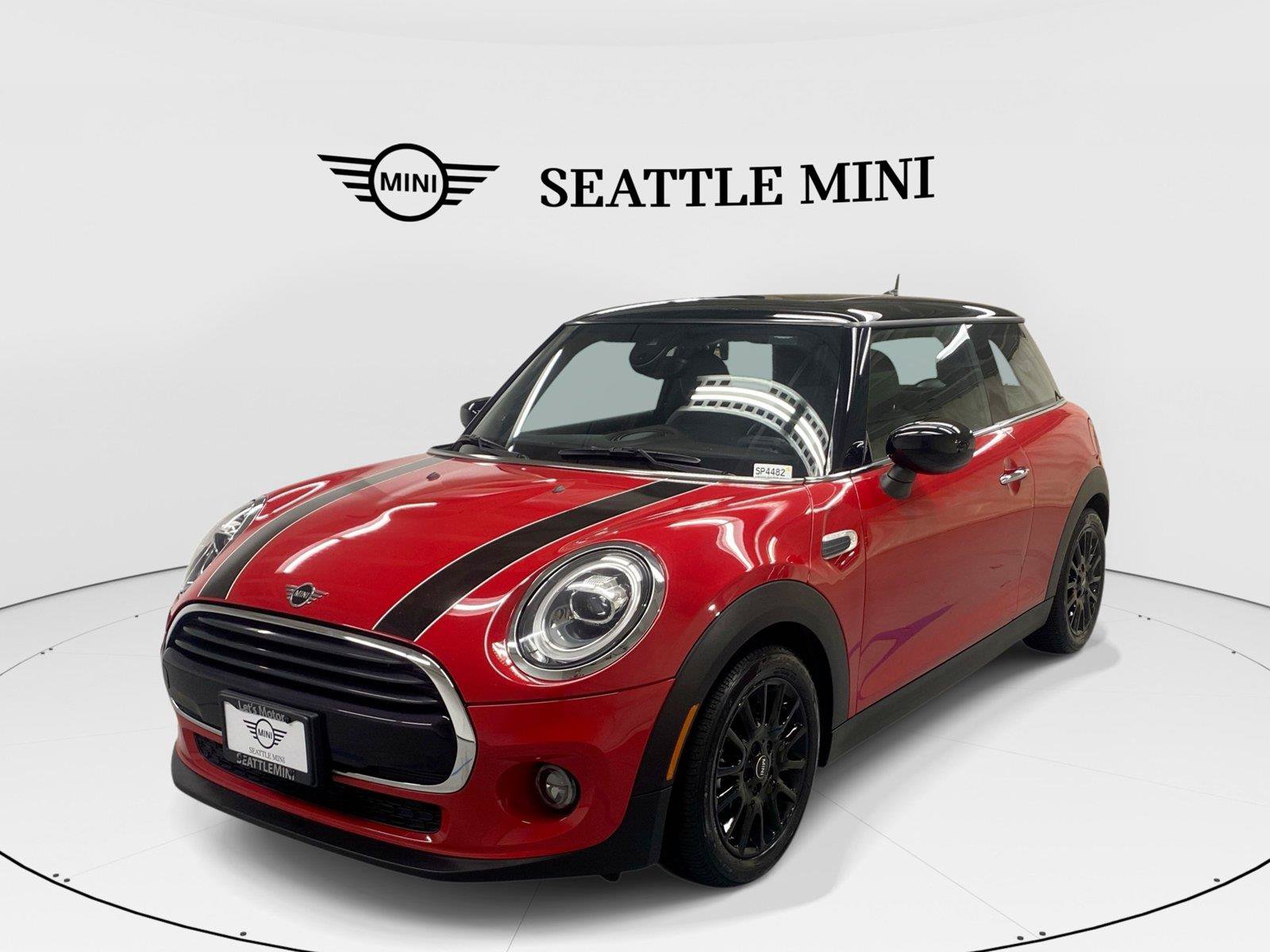 Used 2021 MINI Cooper 2-Door Hardtop w/ 6.5" Touchscreen Package FWD image 1