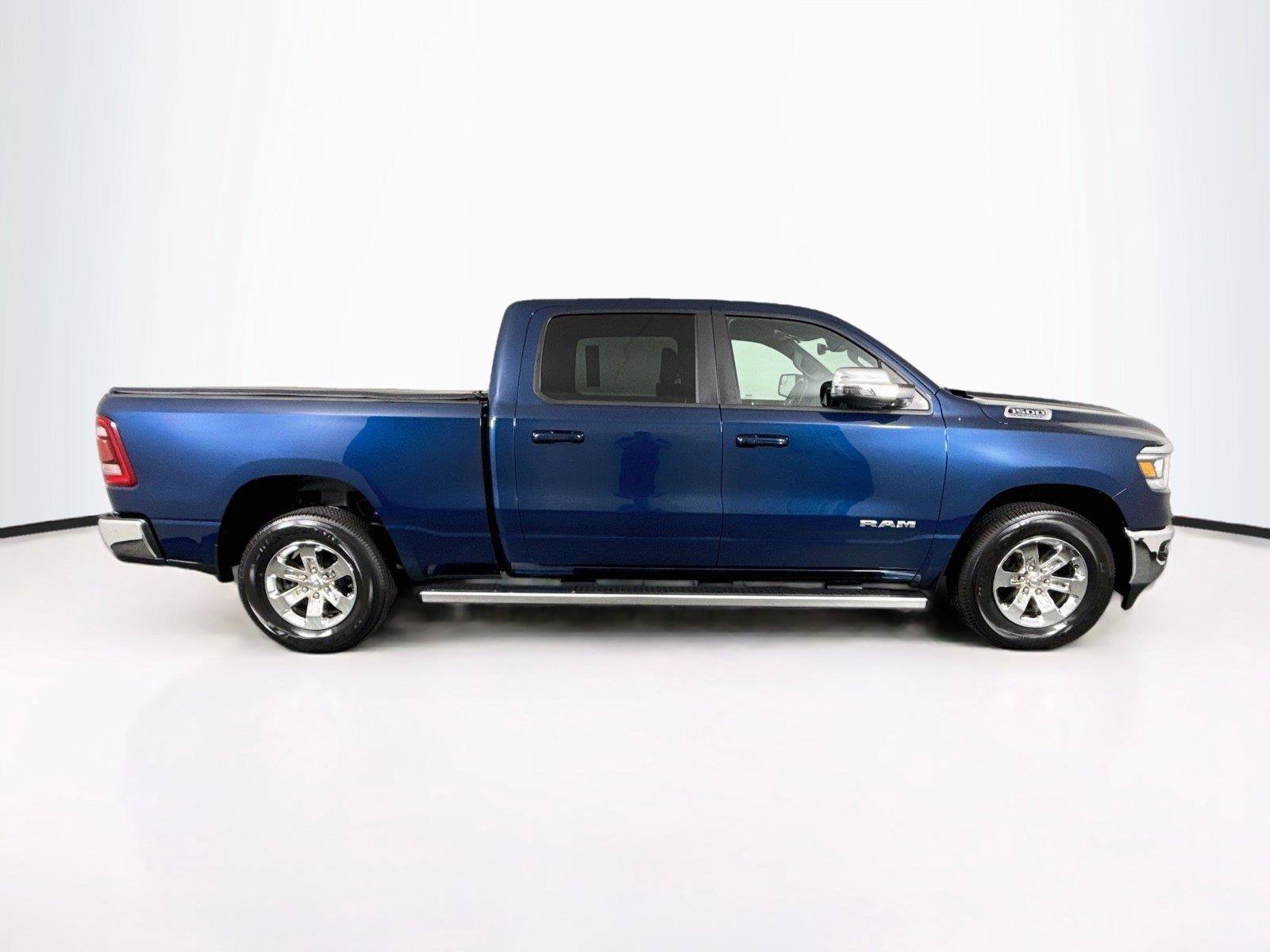 Used 2023 RAM 1500 Laramie AWD/4WD image 11