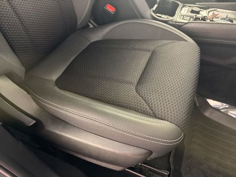 Used 2022 Subaru Forester Premium image 28