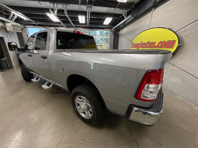 Used 2023 RAM 2500 Tradesman w/ Chrome Appearance Group AWD/4WD image 3