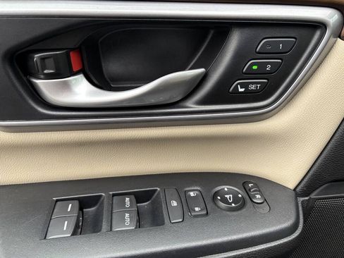 Used 2017 Honda CR-V EX-L image 14