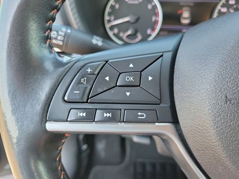 Used 2024 Nissan Sentra SR FWD image 21