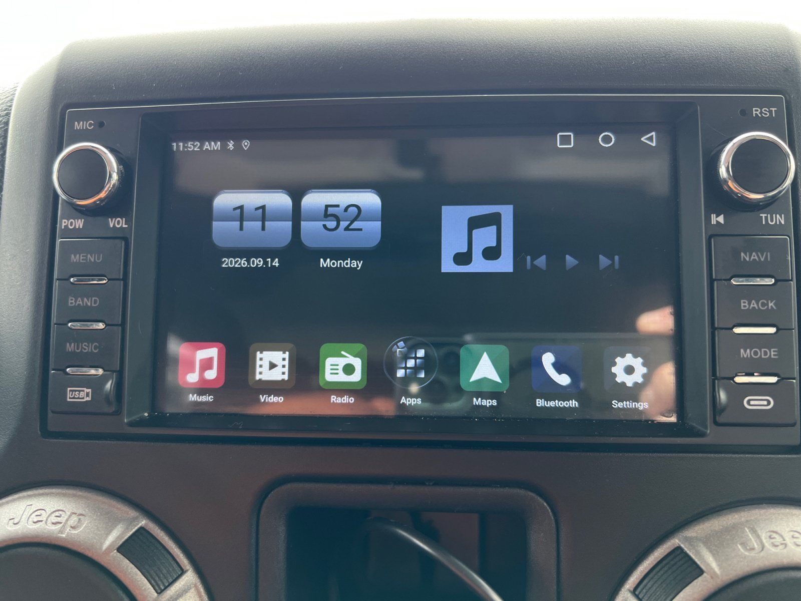 Used 2014 Jeep Wrangler Sport w/ Black Appearance Group AWD/4WD image 26