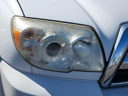 Used 2007 Toyota 4Runner SR5 image 14