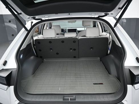 Used 2024 Hyundai Ioniq 5 Limited image 30