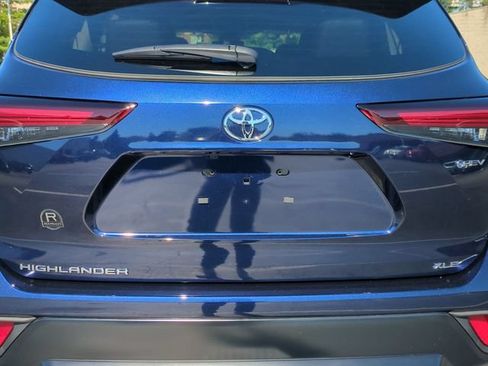 Certified 2026 Toyota Highlander XLE AWD/4WD image 29