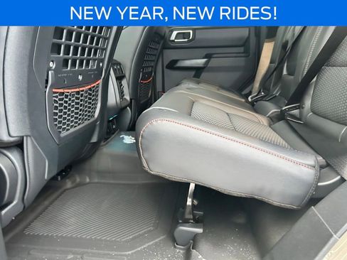 New 2025 Ford Bronco Raptor image 19