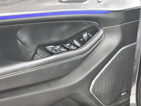 Used 2023 Jeep Grand Cherokee Overland w/ Adv Protech Group III image 14