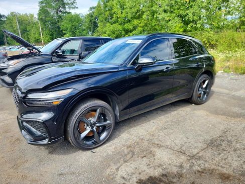 Used 2026 Genesis GV70 2.5T Sport Prestige AWD/4WD image 3