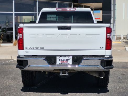 Used 2024 Chevrolet Silverado 2500 LT image 6