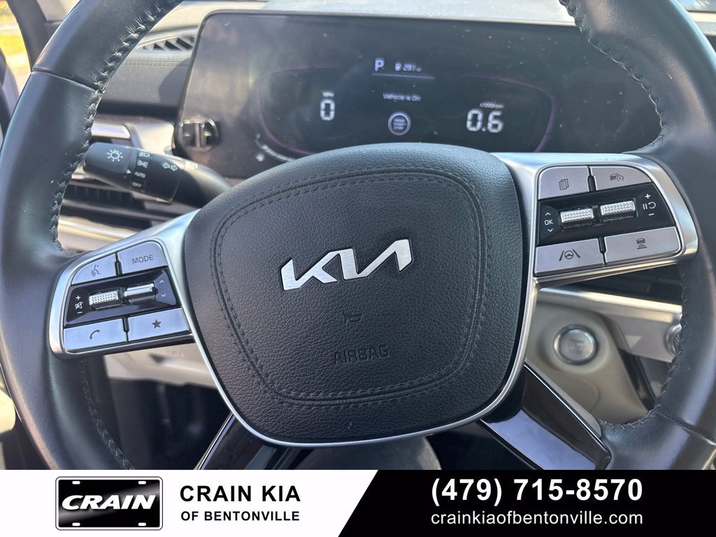 Certified 2024 Kia Telluride S w/ S Sunroof Package AWD/4WD image 22