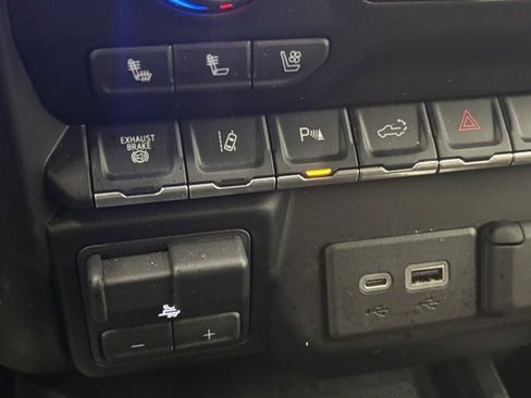 Used 2021 Chevrolet Silverado 3500 High Country w/ LPO, Hitch Package image 36