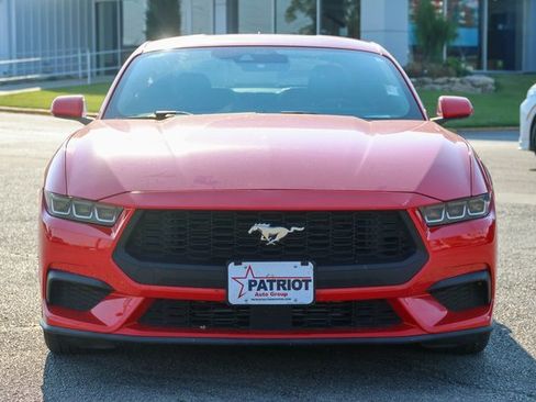 Used 2024 Ford Mustang Premium image 2