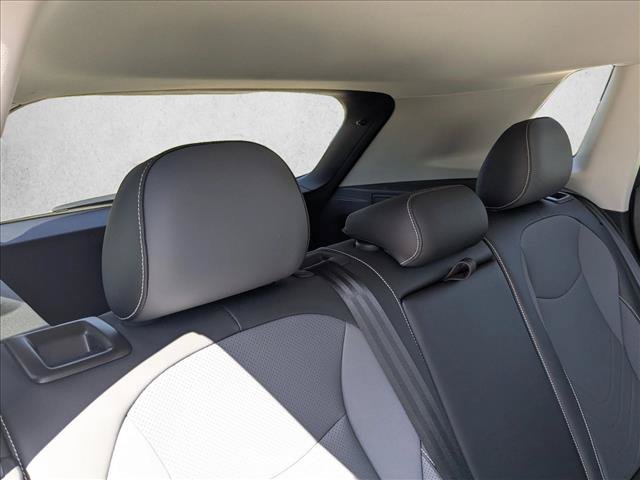 Used 2026 Volkswagen Tiguan SE AWD/4WD image 18