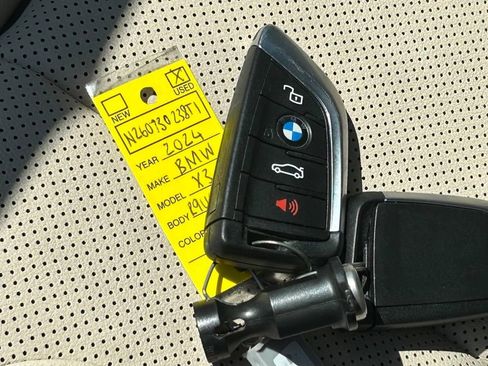 Used 2024 BMW X3 sDrive30i w/ Premium Package RWD image 56