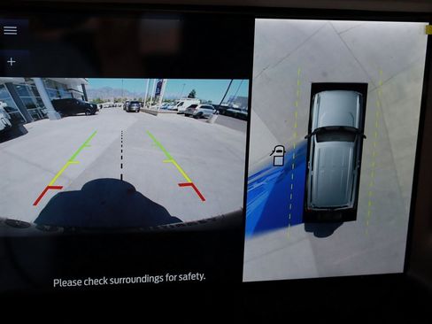 Used 2021 Ford Bronco Badlands image 16