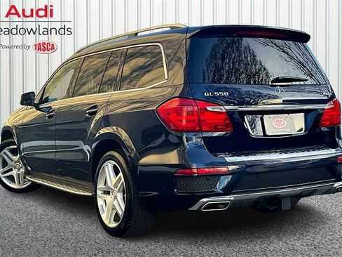 Used 2016 Mercedes-Benz GL 550 4MATIC image 4