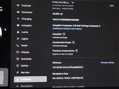 Used 2021 Tesla Model Y Long Range image 34