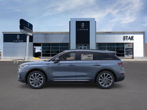 New 2026 Lincoln Corsair Premiere image 3