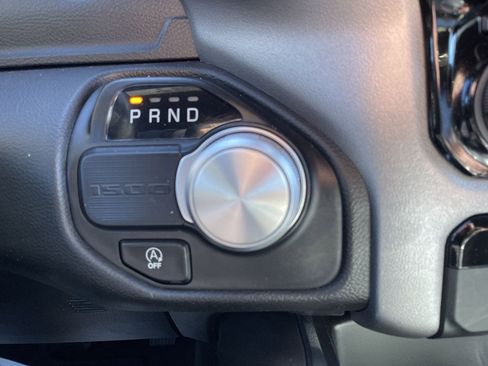 Used 2024 RAM 1500 Laramie image 14