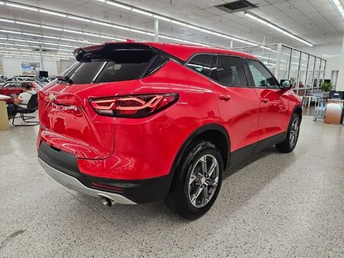 Used 2023 Chevrolet Blazer LT image 4