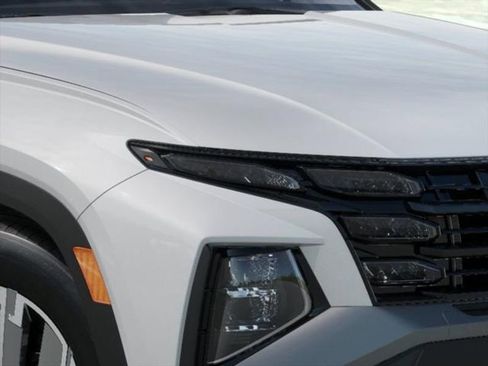 New 2026 Hyundai Tucson Blue SE AWD/4WD image 9