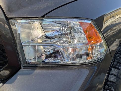 Used 2014 RAM 1500 Express image 7