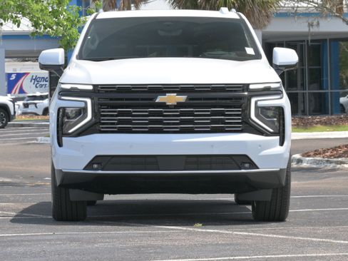 New 2026 Chevrolet Suburban High Country AWD/4WD image 39