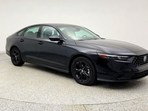 Used 2025 Honda Accord SE image 3