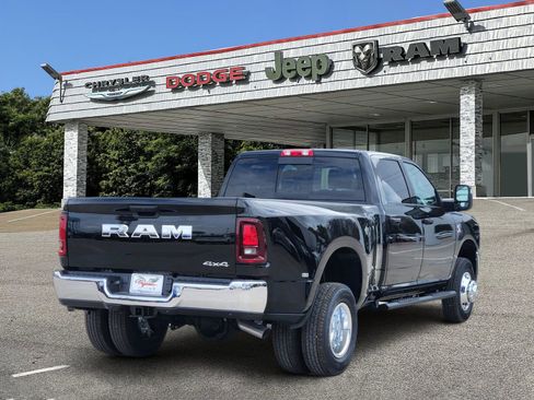 New 2026 RAM 3500 Tradesman image 5