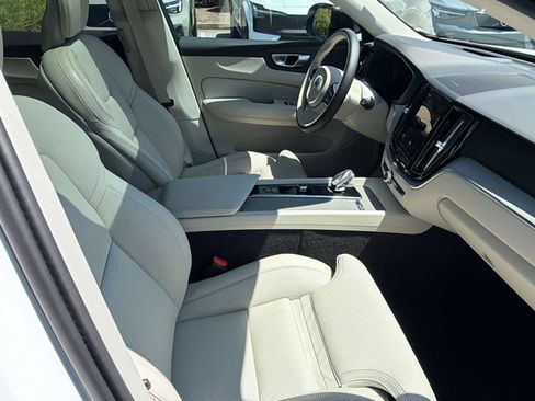 Certified 2024 Volvo XC60 T8 Ultimate w/ Protection Package Premier AWD/4WD image 24