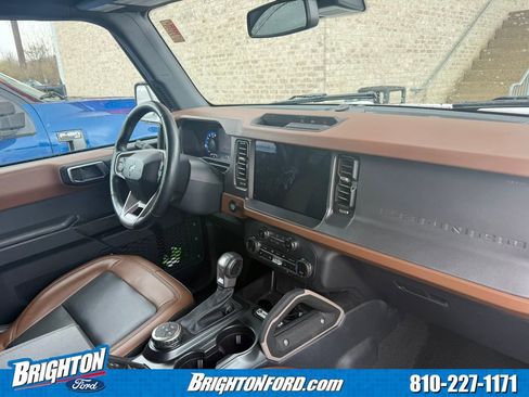 Certified 2024 Ford Bronco Outer Banks image 7