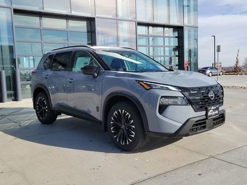 New 2026 Nissan Rogue SV image 4