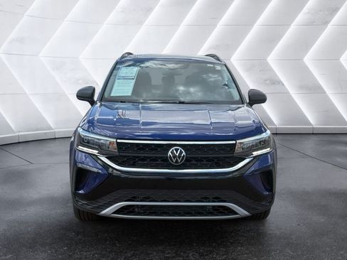 Used 2024 Volkswagen Taos S w/ MDO Package FWD image 2