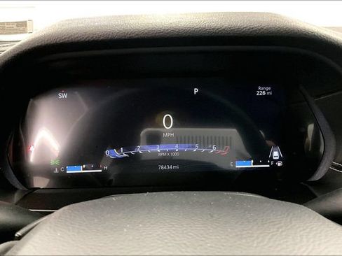 Used 2023 Jeep Grand Cherokee Altitude AWD/4WD image 29