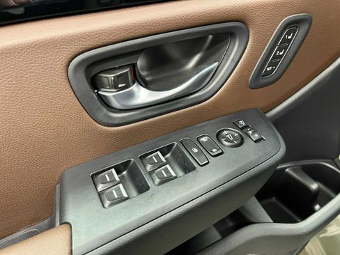 New 2026 Honda Pilot TrailSport image 13