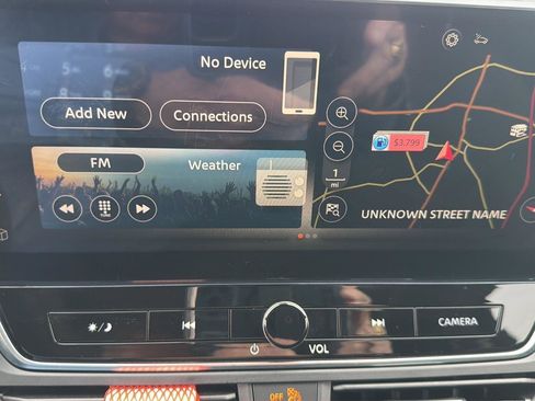 Used 2023 Nissan Altima 2.0 SR image 9