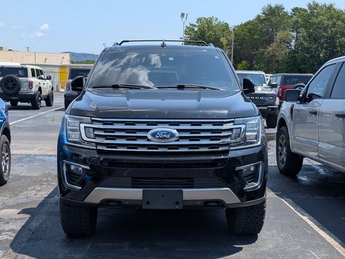 Used 2018 Ford Expedition Limited w/ Equipment Group 301A AWD/4WD image 5