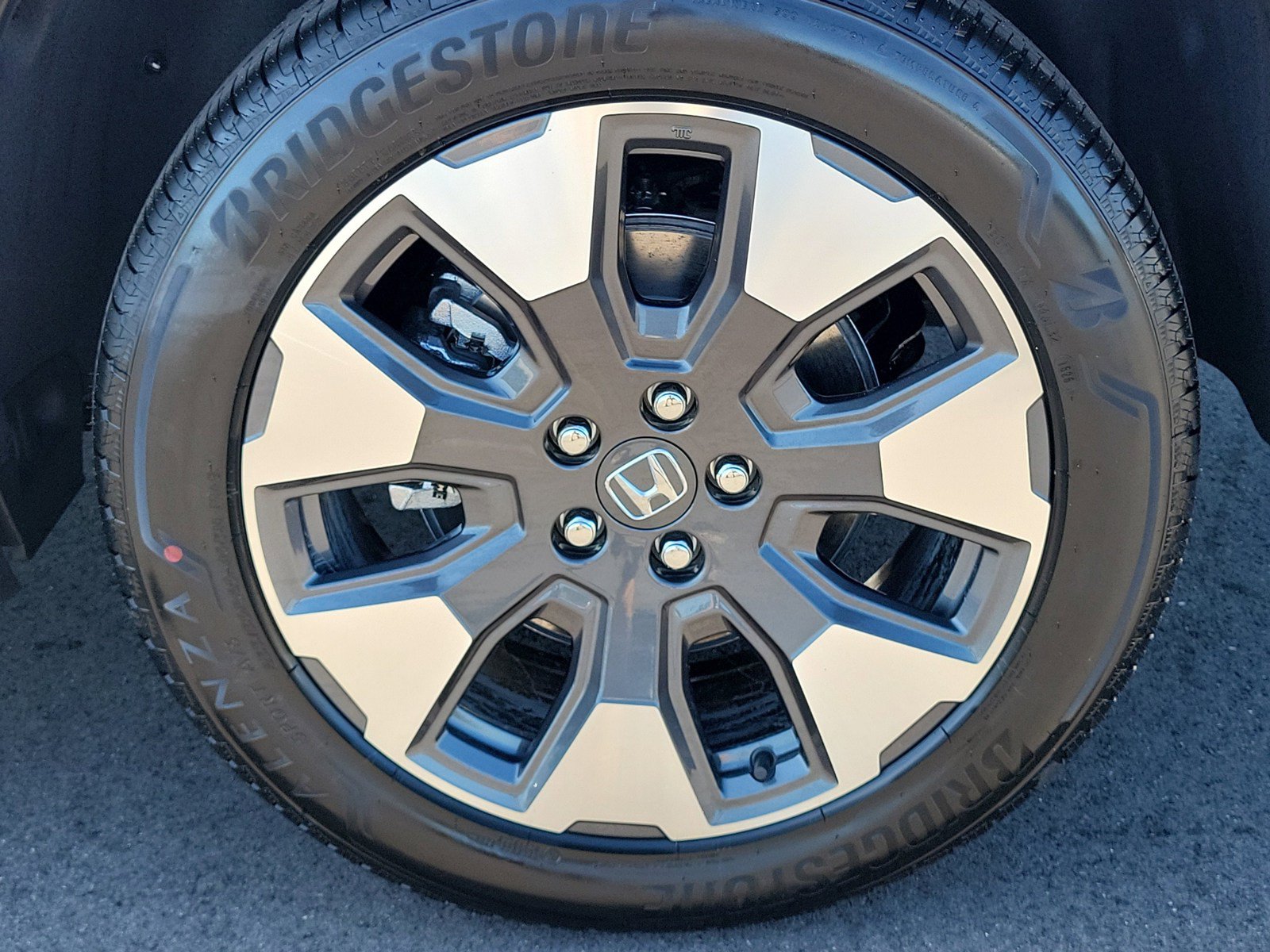 New 2026 Honda Pilot Elite image 12