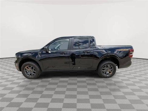 Certified 2025 Ford Maverick Tremor AWD/4WD image 4