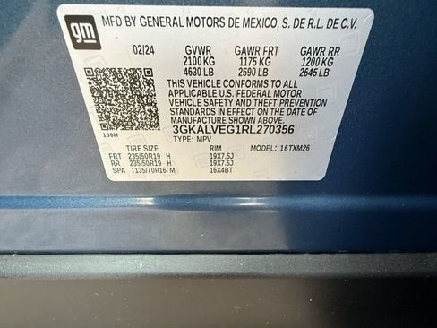 Used 2024 GMC Terrain SLT w/ Infotainment Package II AWD/4WD image 39