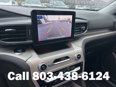 Used 2024 Ford Explorer XLT w/ Equipment Group 202A image 25