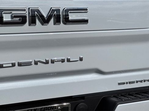 New 2026 GMC Sierra 3500 Denali Ultimate image 33